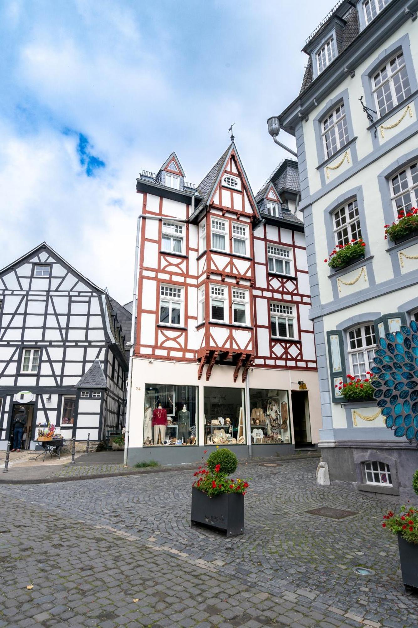 Holideis Monschau Center Apartments Exterior photo
